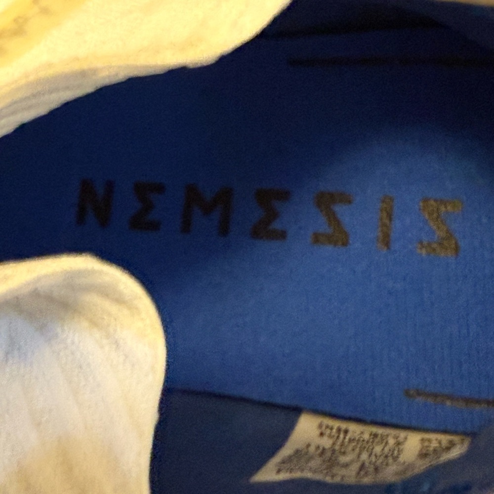 ADIDAS youth Nemeziz Messi 18.3 FG White and Blue Soccer Cleats - Picture 10 of 16